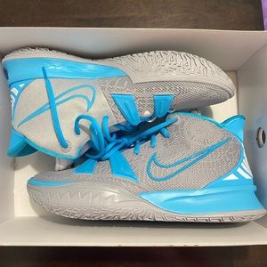 Nike Kyrie 7 mens Size 10 BRAND NEW!!!